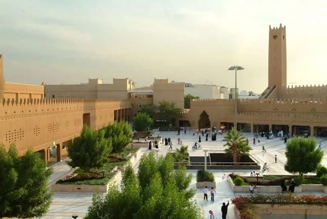 Al-Kindi Square Mosque (Hayy Assafarat Grand Mosque), photo 13