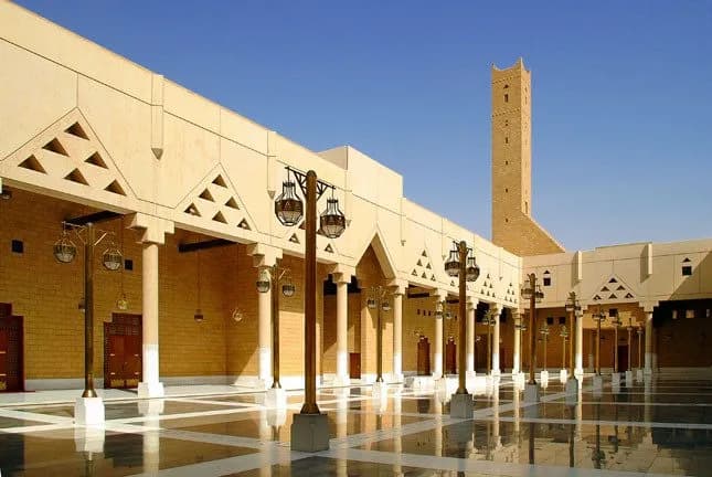 Al-Kindi Square Mosque (Hayy Assafarat Grand Mosque), photo 14