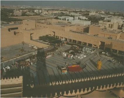 Al-Kindi Square Mosque (Hayy Assafarat Grand Mosque), photo 2