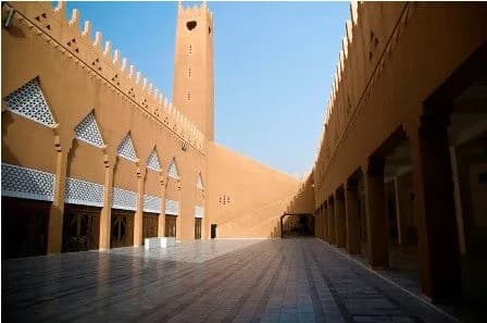 Al-Kindi Square Mosque (Hayy Assafarat Grand Mosque), photo 8