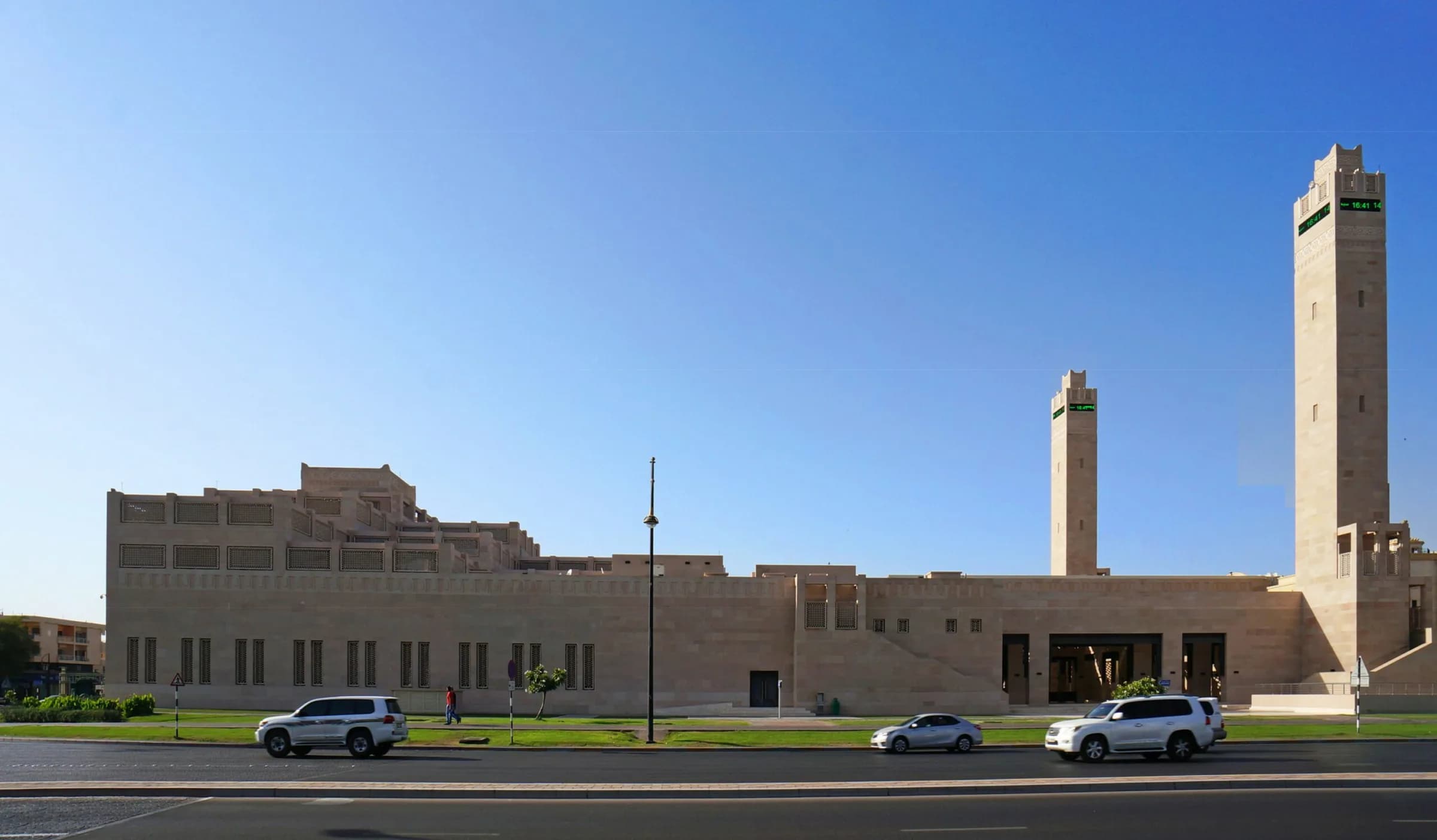 Al-Sheikha Salama Grand Mosque, photo 7