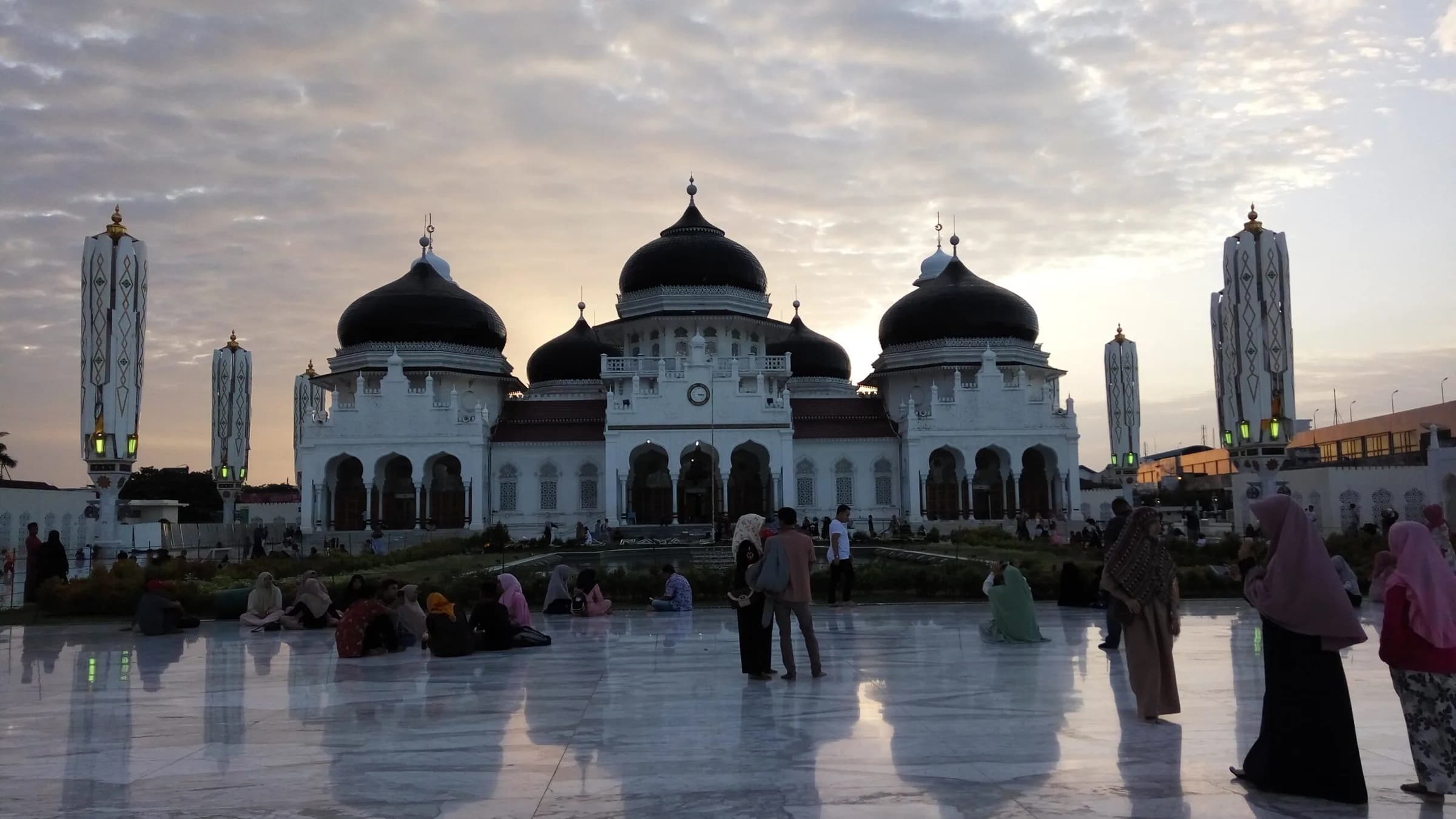 Baiturrahman Grand Mosque, photo 7