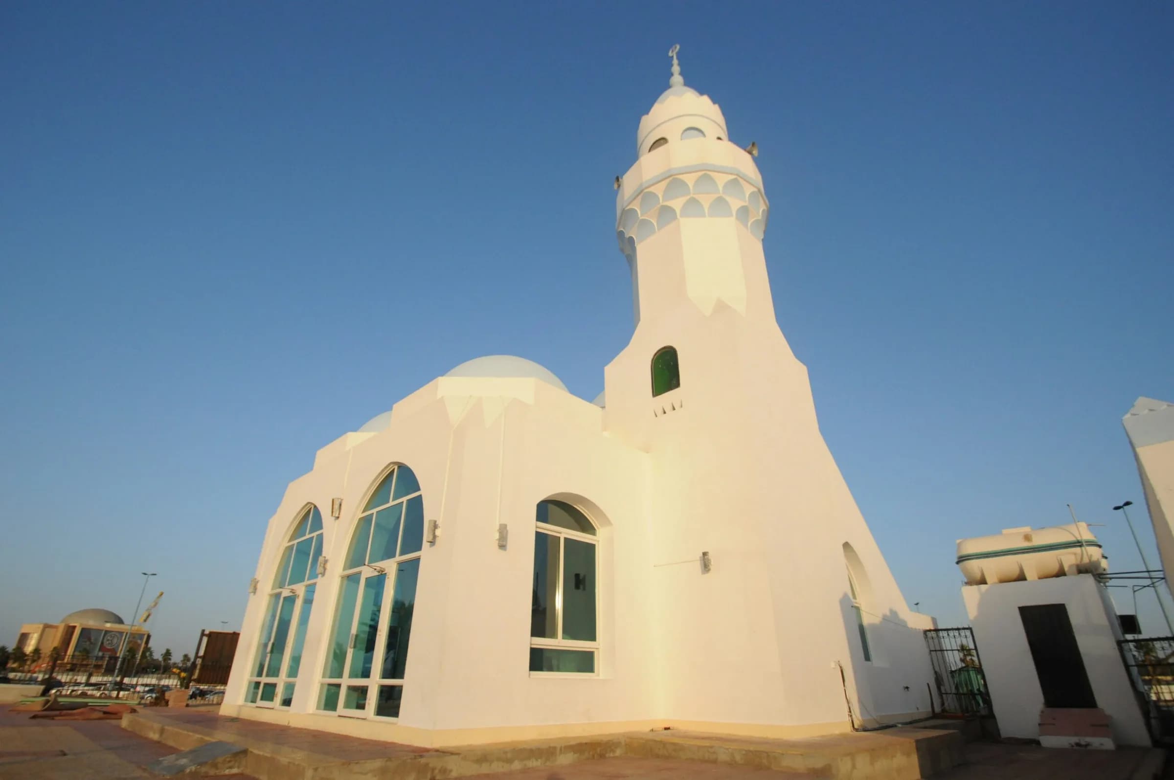 Corniche Mosque, photo 4