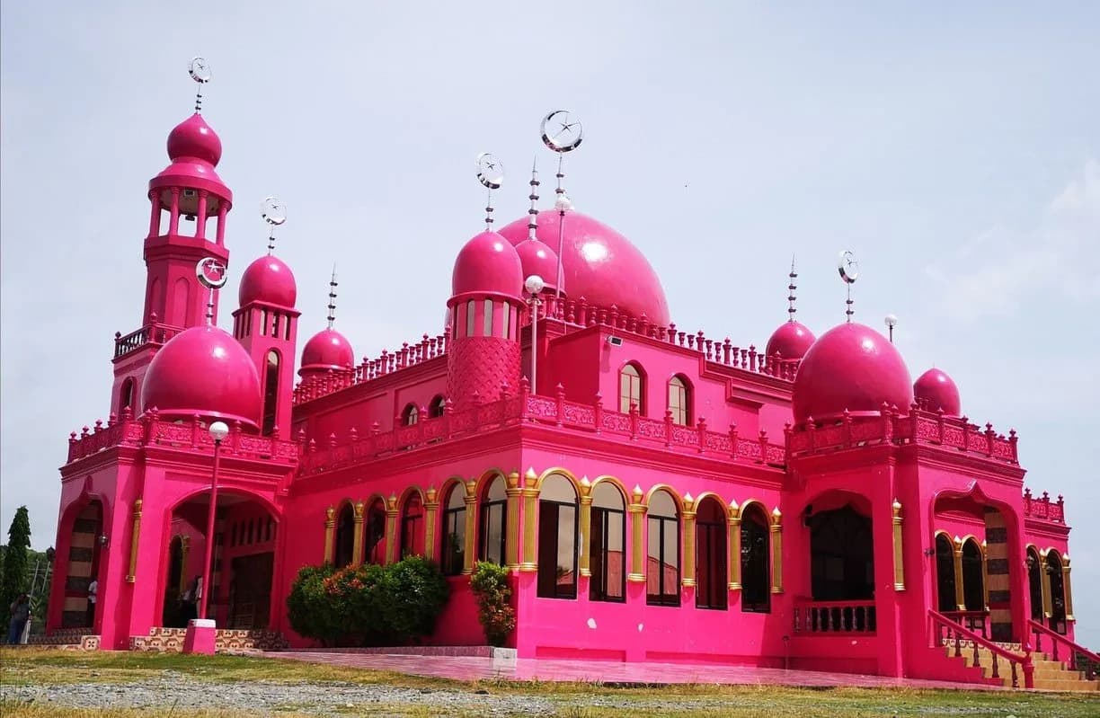 Dimaukom Mosque (Pink Mosque), photo 10