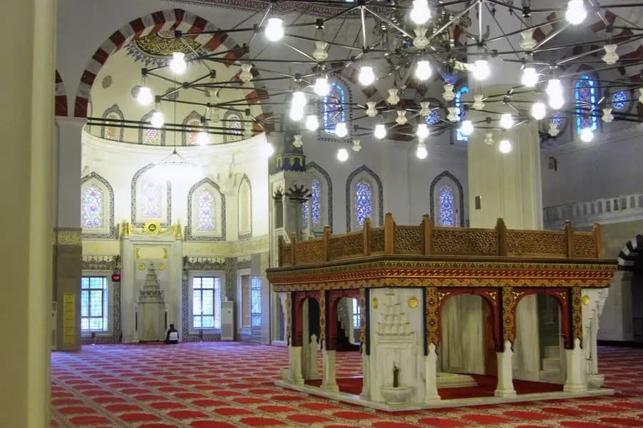 Ertuğrul Gazi Mosque, photo 4