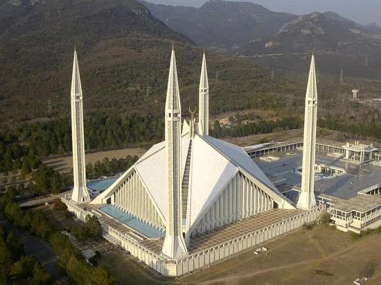 King Faisal Mosque, photo 3