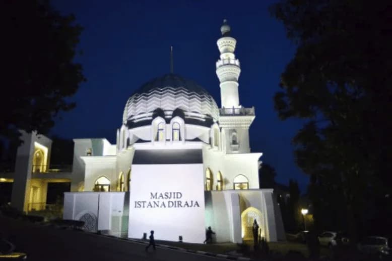 Istana Diraja Mosque (Istana Alam Shah Mosque), photo 8