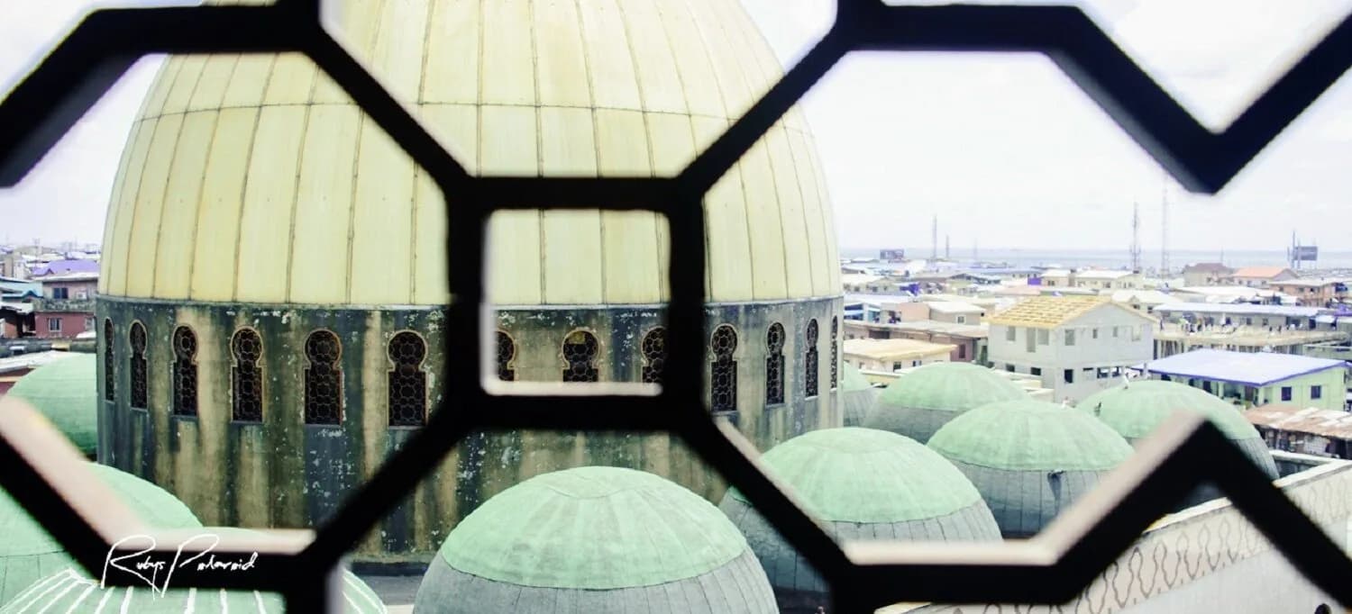 Lagos Central Mosque, photo 2