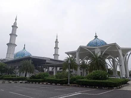 Senai Airport Mosque, photo 1