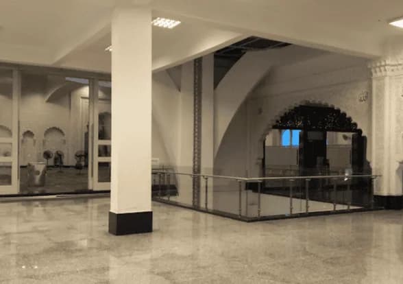 Senai Airport Mosque, photo 10