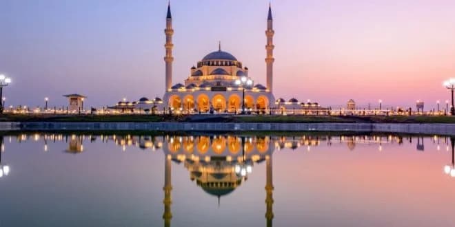 Sharjah Mosque, photo 1