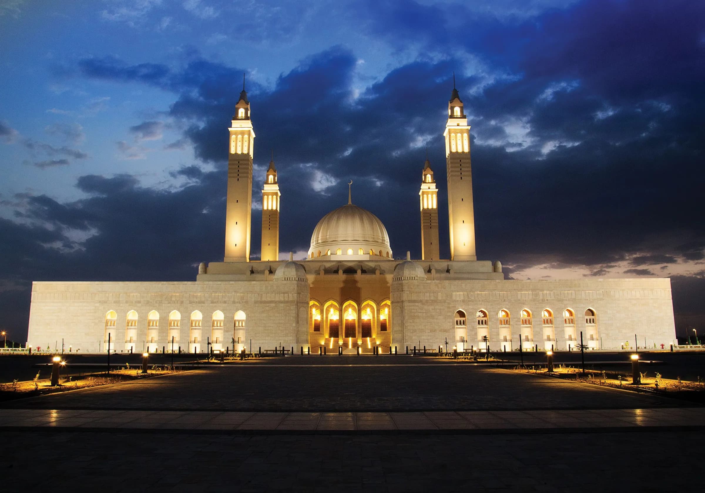 Sultan Qaboos Mosque, Nizwa, photo 6