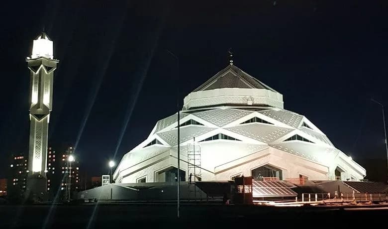 Flower of God mosque, photo 11