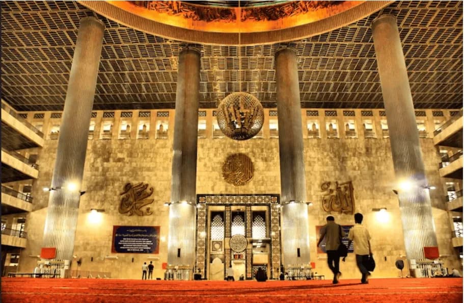Grand Istiqlal Mosque, photo 10