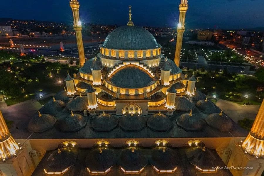 Akhmad Kadyrov Mosque, photo 2