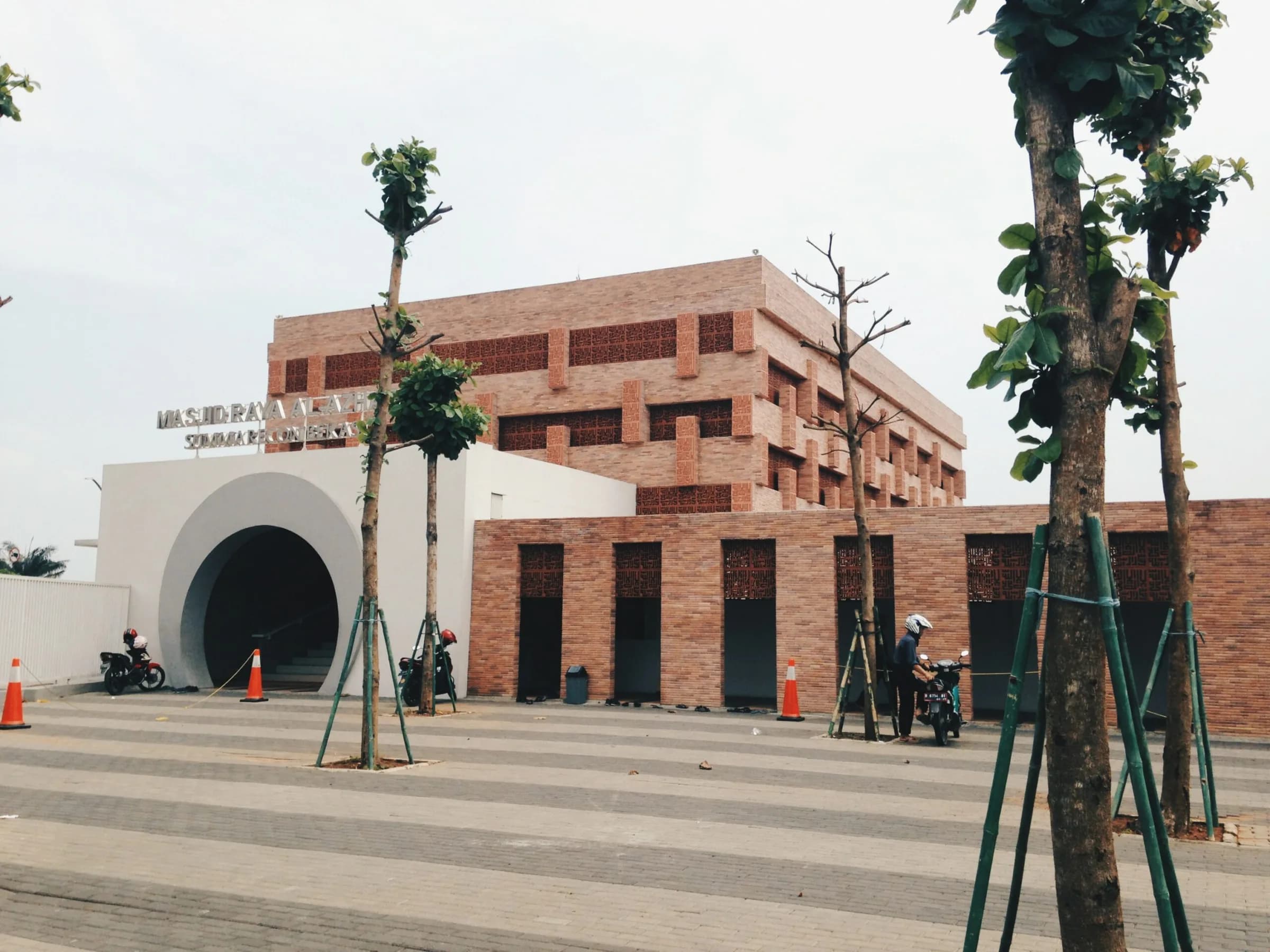 Al-Azhar Summarecon Bekasi Grand Mosque, photo 5