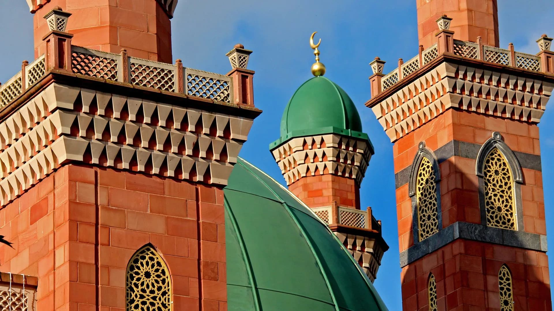 Al-Jamia Suffa-Tul-Islam Grand Mosque (Bradford Grand Mosque), photo 9