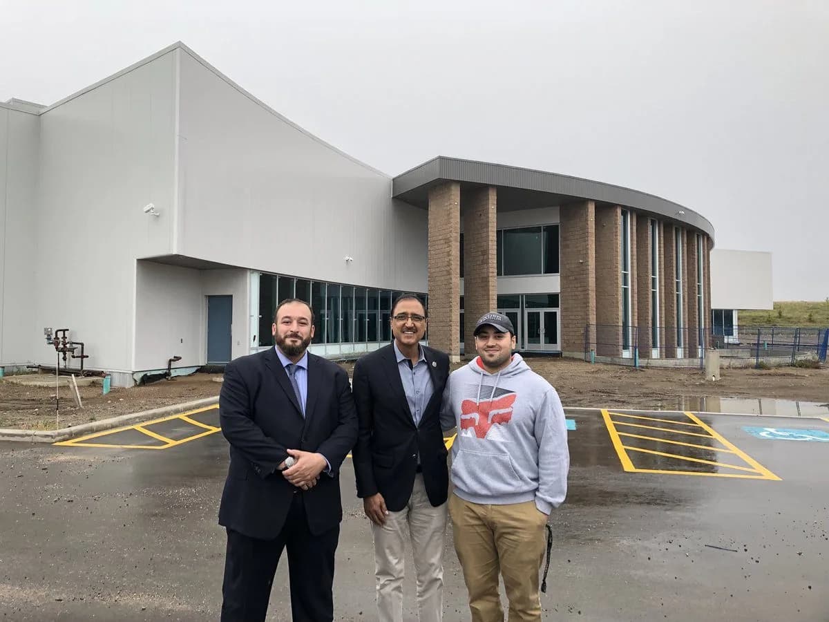 Fort McMurray Islamic Center (Markaz-Ul-Islam), photo 1