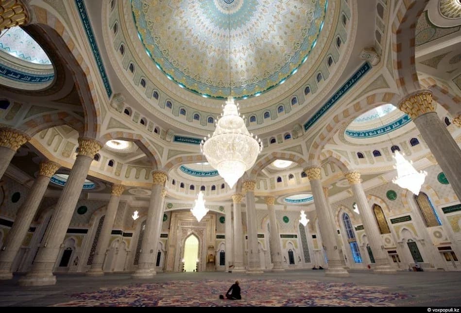 Hazrat Sultan Mosque (White Mosque), photo 7