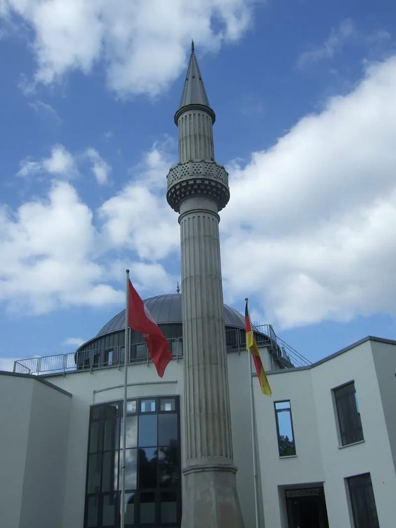 Kassel Central Mosque (Mevlana Mosque), photo 1