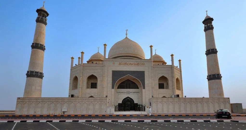 Siddiqa Fatima Mosque, photo 6