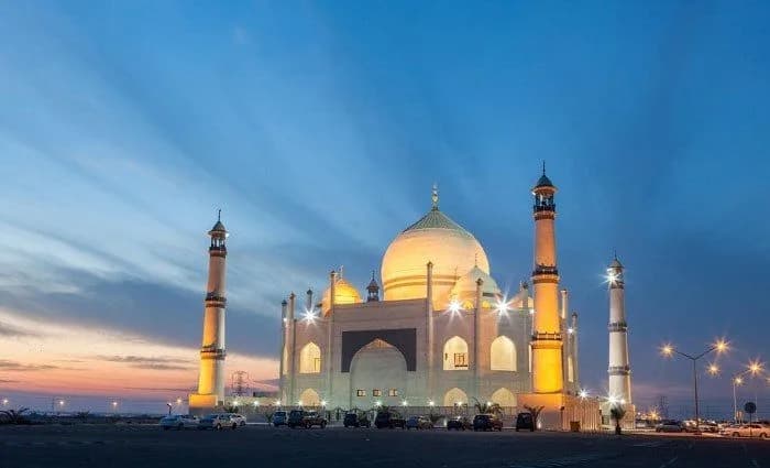 Siddiqa Fatima Mosque, photo 8