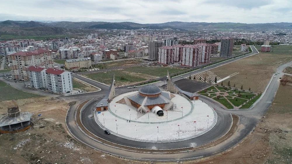 Ay-Yıldız Mosque, Sivas (Star and Crescent Mosque), photo 11
