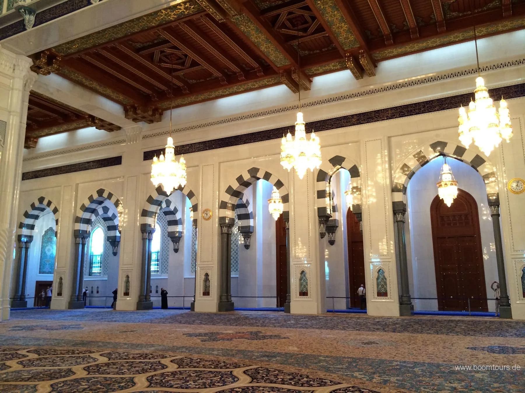 Sultan Qaboos Grand Mosque, photo 11
