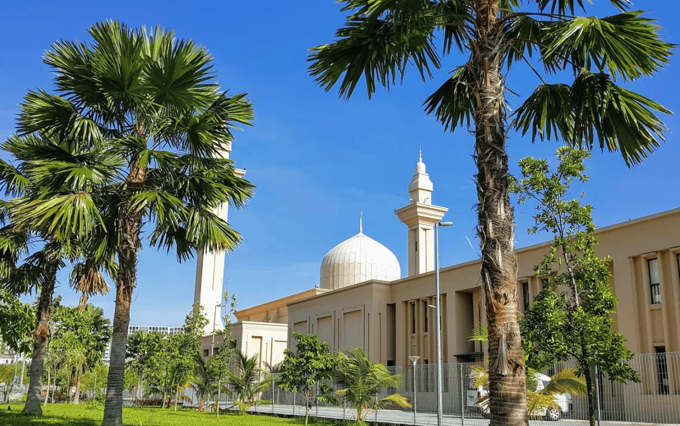 Tengku Ampuan Jemaah Mosque (Bukit Jelutong Mosque), photo 3