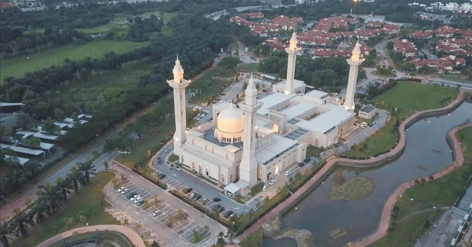 Tengku Ampuan Jemaah Mosque (Bukit Jelutong Mosque), photo 4