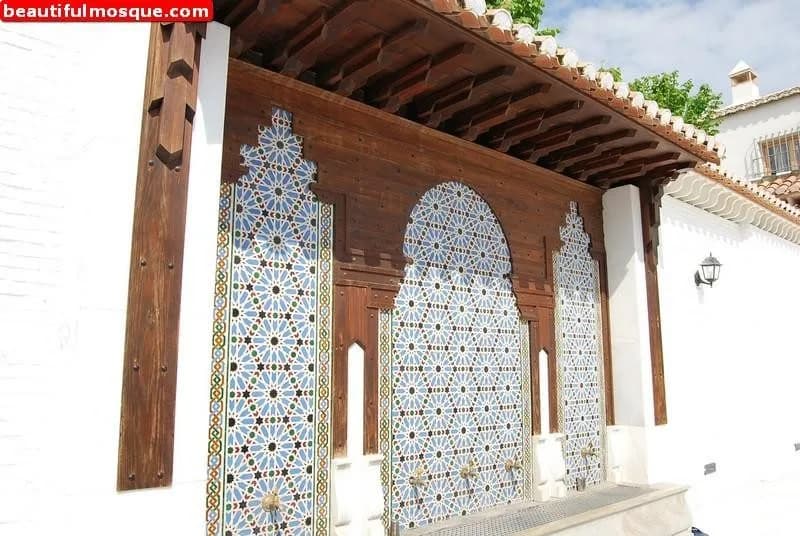 Granada Mosque, photo 7