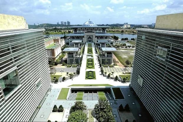 Tuanku Mizan Zainal Abidin Mosque, photo 9