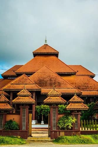 Ulul-Albab Mosque (Masjid Kayu Seberang Jertih), photo 2